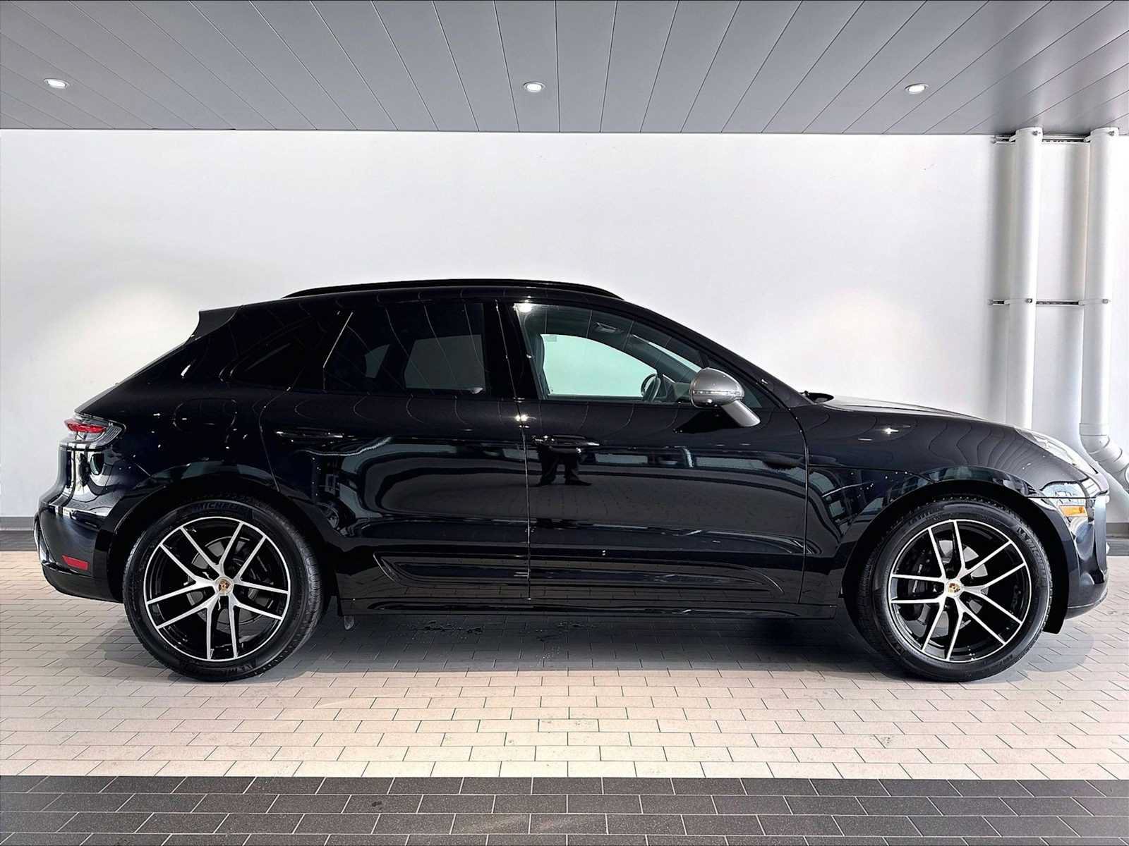 Used 2026 Porsche Macan Turbo AWD/4WD image 11