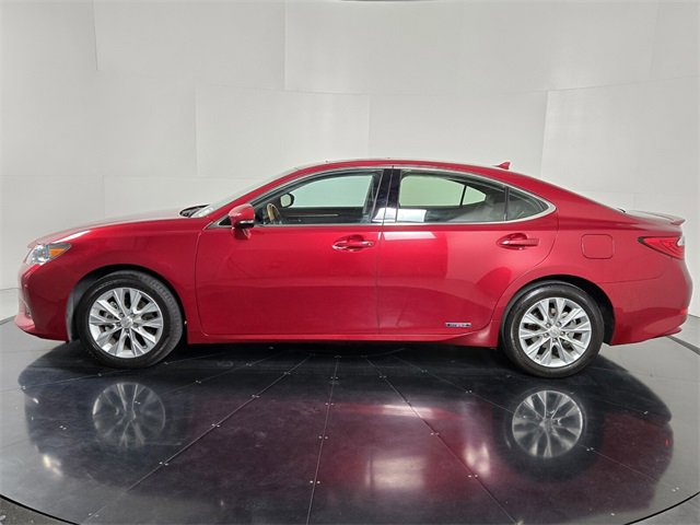 Used 2013 Lexus ES 300h w/ Luxury Pkg image 3