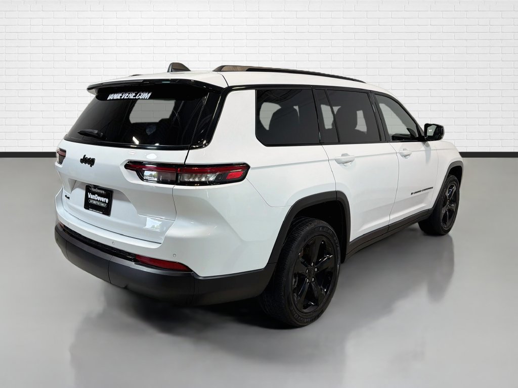 Used 2023 Jeep Grand Cherokee L Laredo AWD/4WD image 9