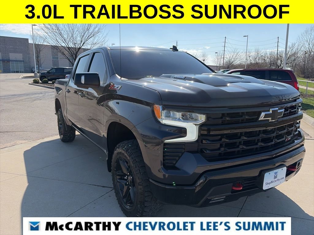 Certified 2022 Chevrolet Silverado 1500 LT Trail Boss w/ LT Trail Boss Premium Package image 2