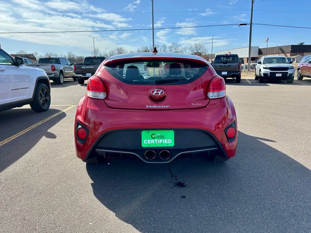 Used 2016 Hyundai Veloster Turbo FWD image 4