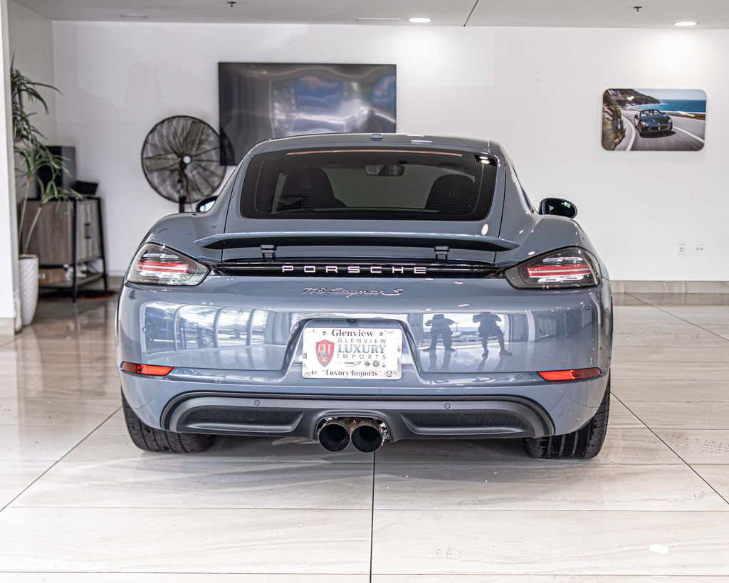Used 2018 Porsche 718 Cayman S RWD image 14