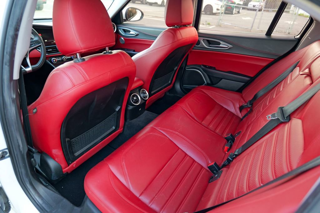 Used 2017 Alfa Romeo Giulia Ti w/ TI 19" Sport Package AWD/4WD image 27