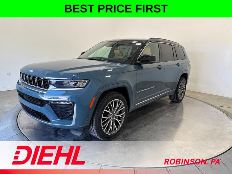 New 2026 Jeep Grand Cherokee L Summit w/ Advanced Protech Group IV AWD/4WD image 3