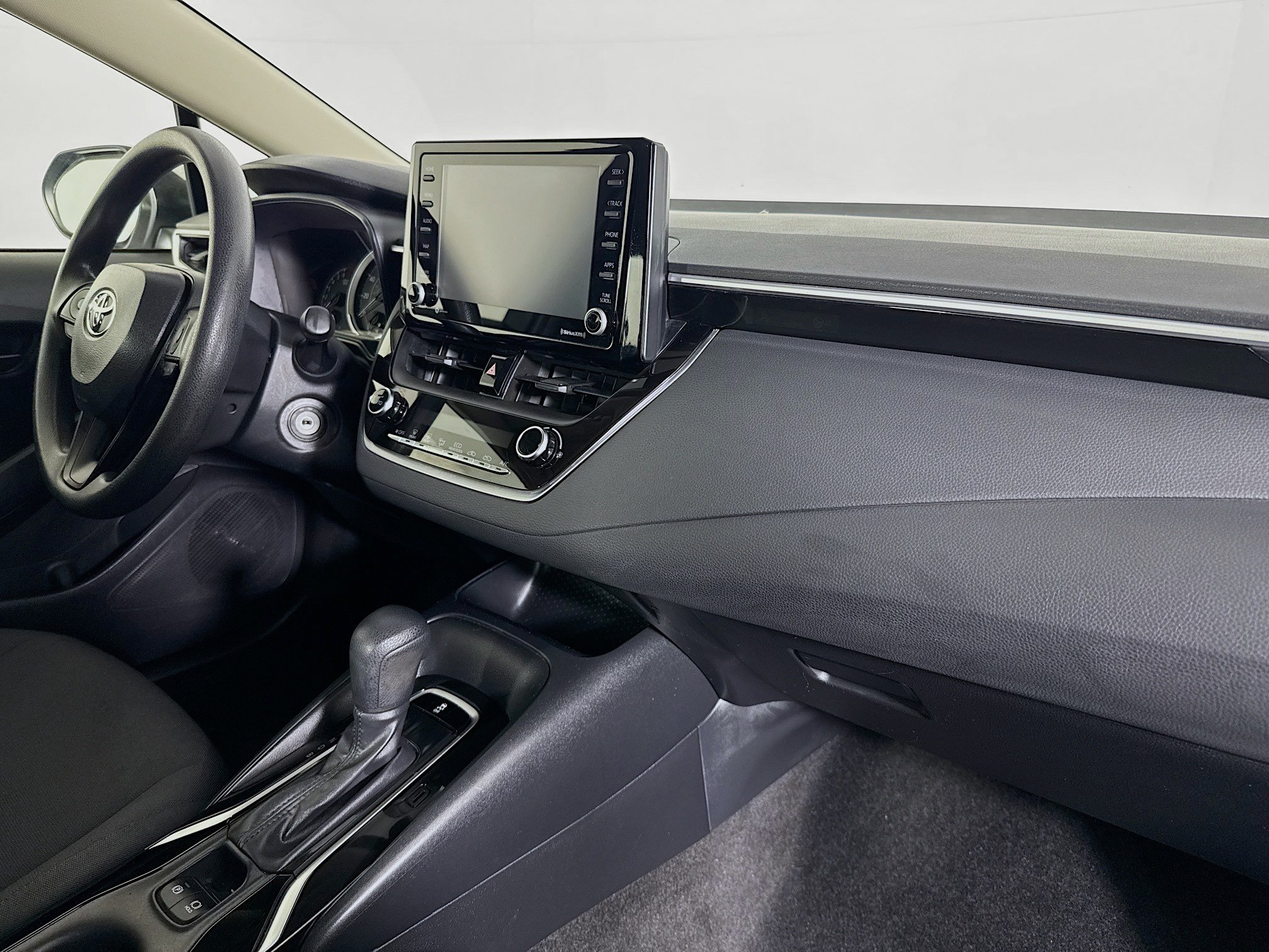 Used 2022 Toyota Corolla LE FWD image 28