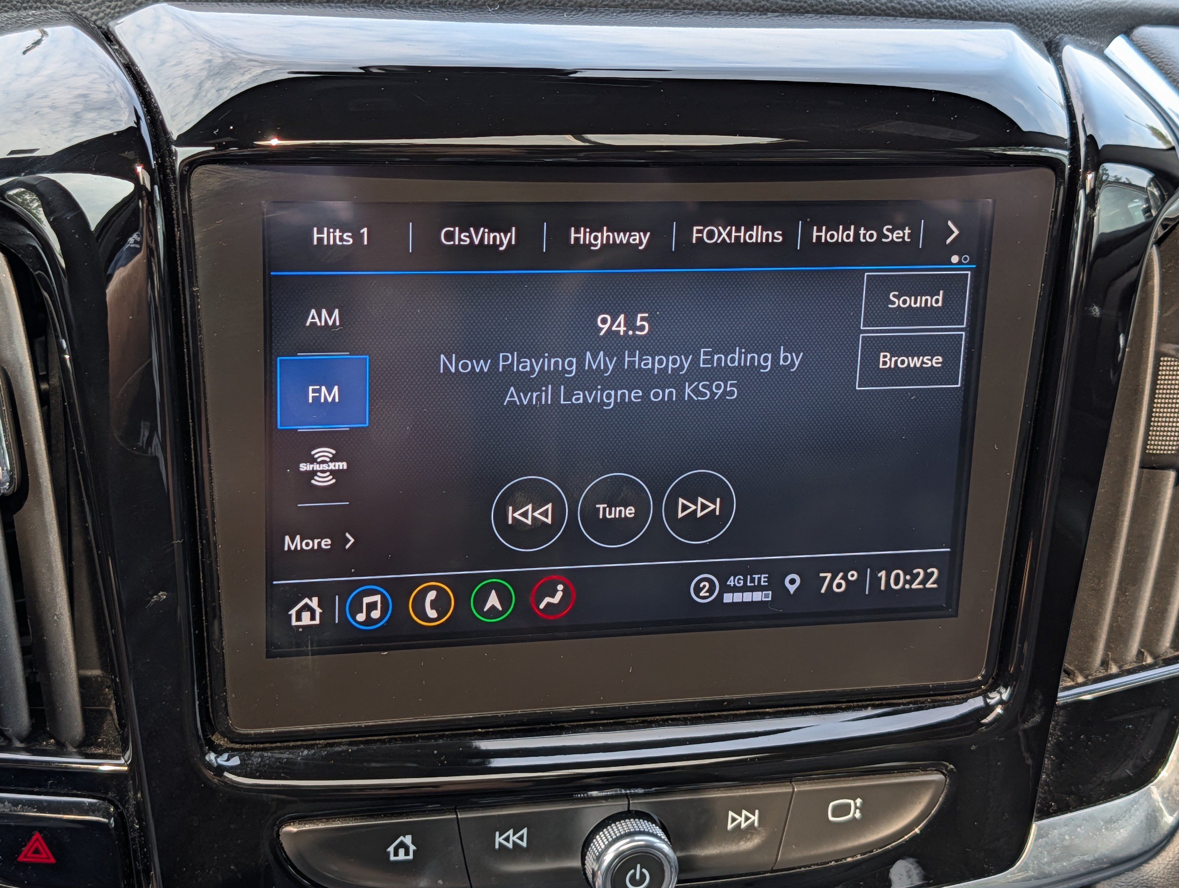 Used 2023 Chevrolet Traverse Premier w/ Redline Edition AWD/4WD image 22