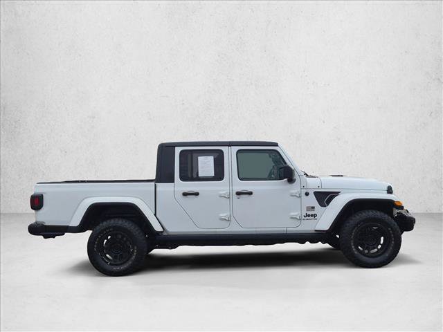 Used 2023 Jeep Gladiator Sport AWD/4WD image 4