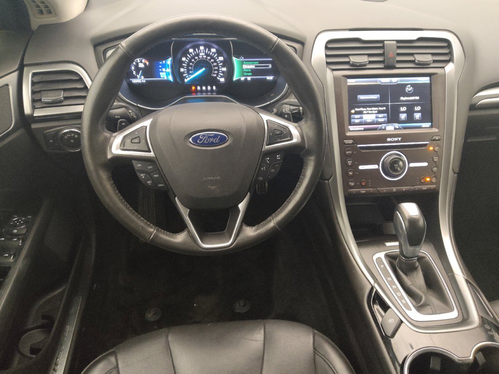 Used 2016 Ford Fusion Titanium AWD/4WD image 22