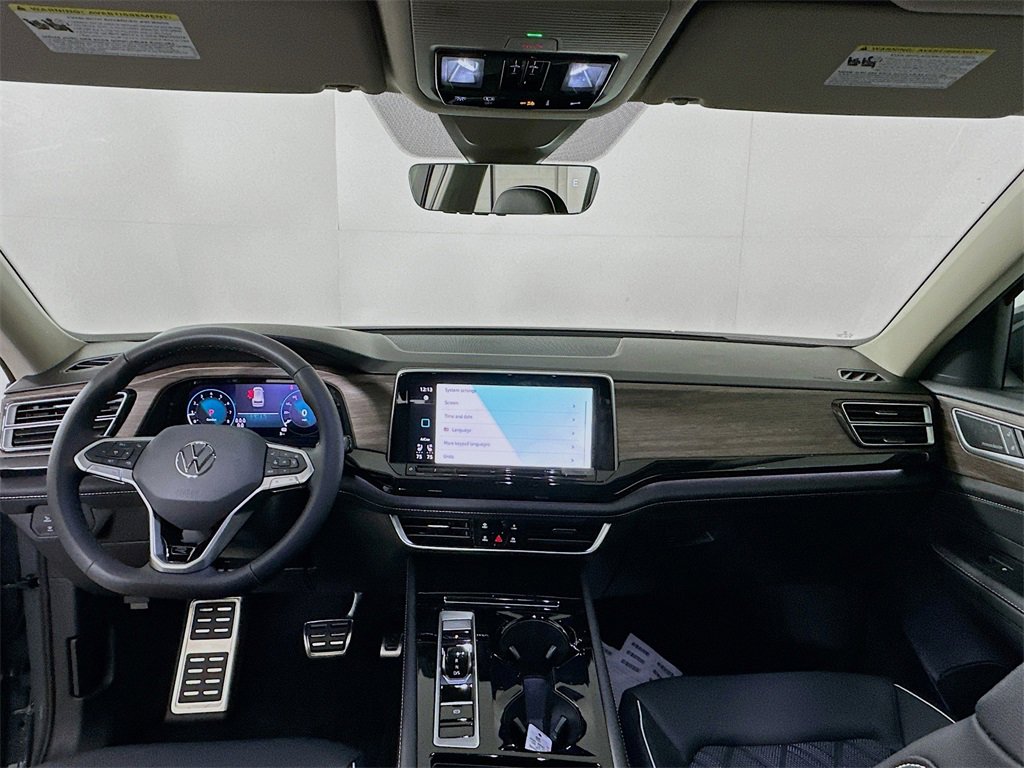 New 2026 Volkswagen Atlas SEL Premium R-Line image 3