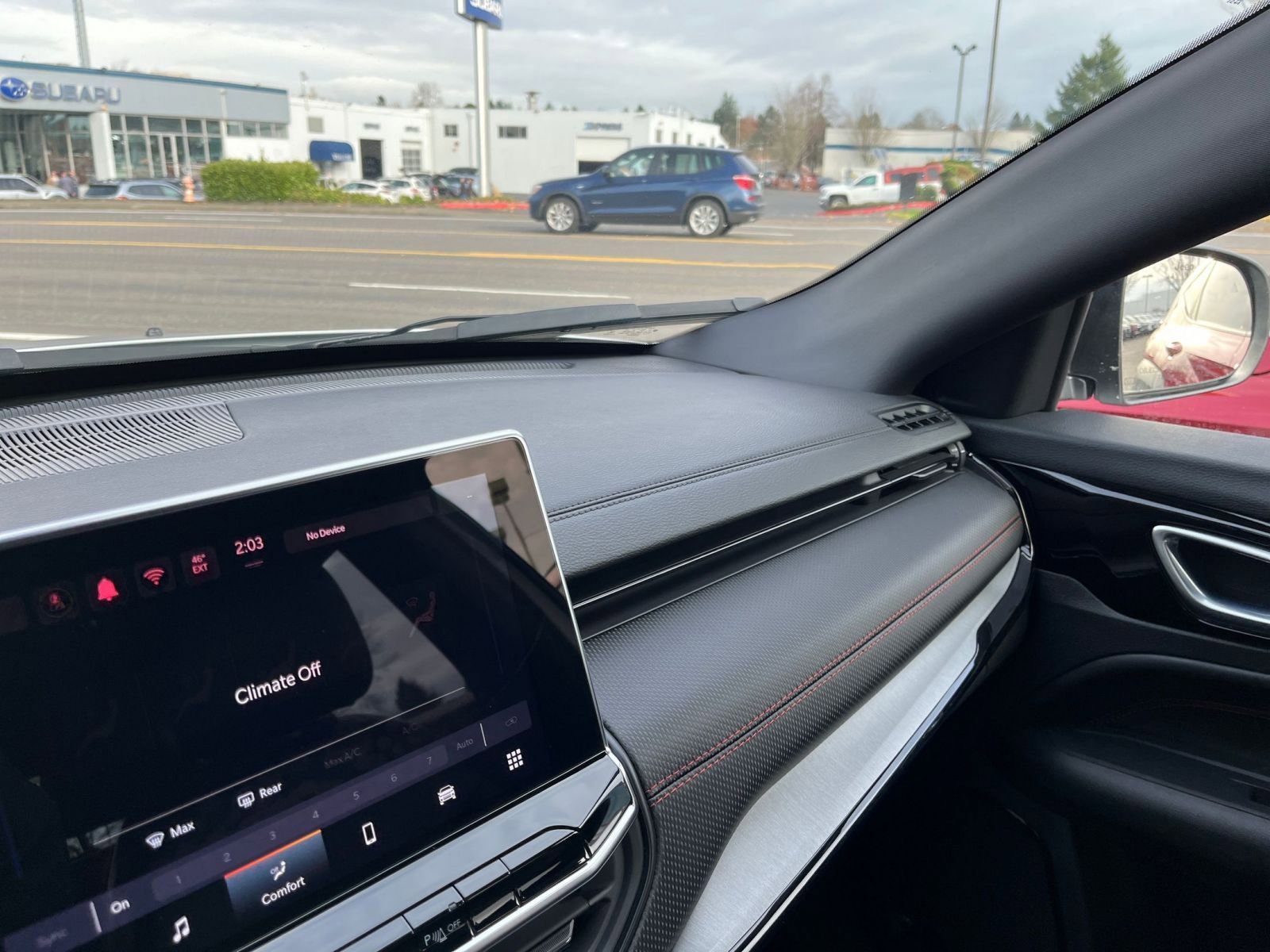 Used 2025 Jeep Compass Trailhawk image 34