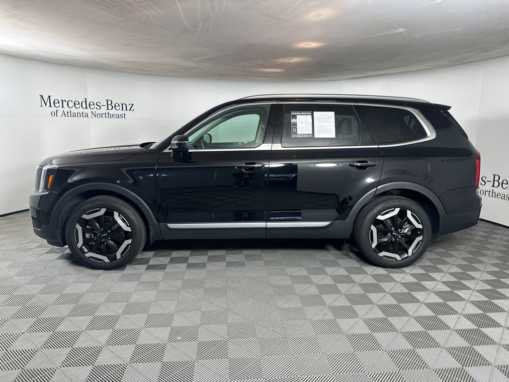 Used 2024 Kia Telluride S w/ S Sunroof Package image 4