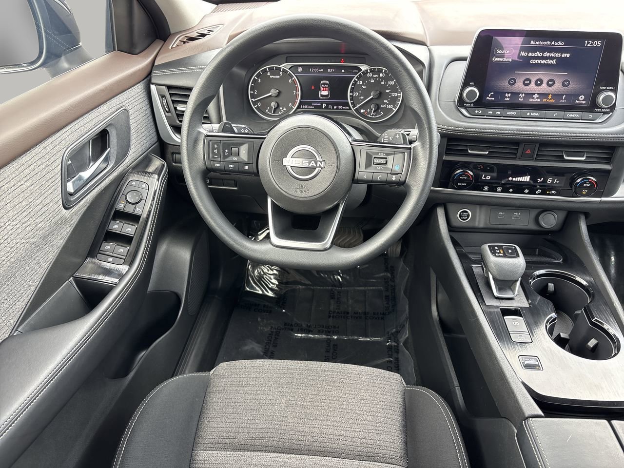 Used 2023 Nissan Rogue SV FWD image 13