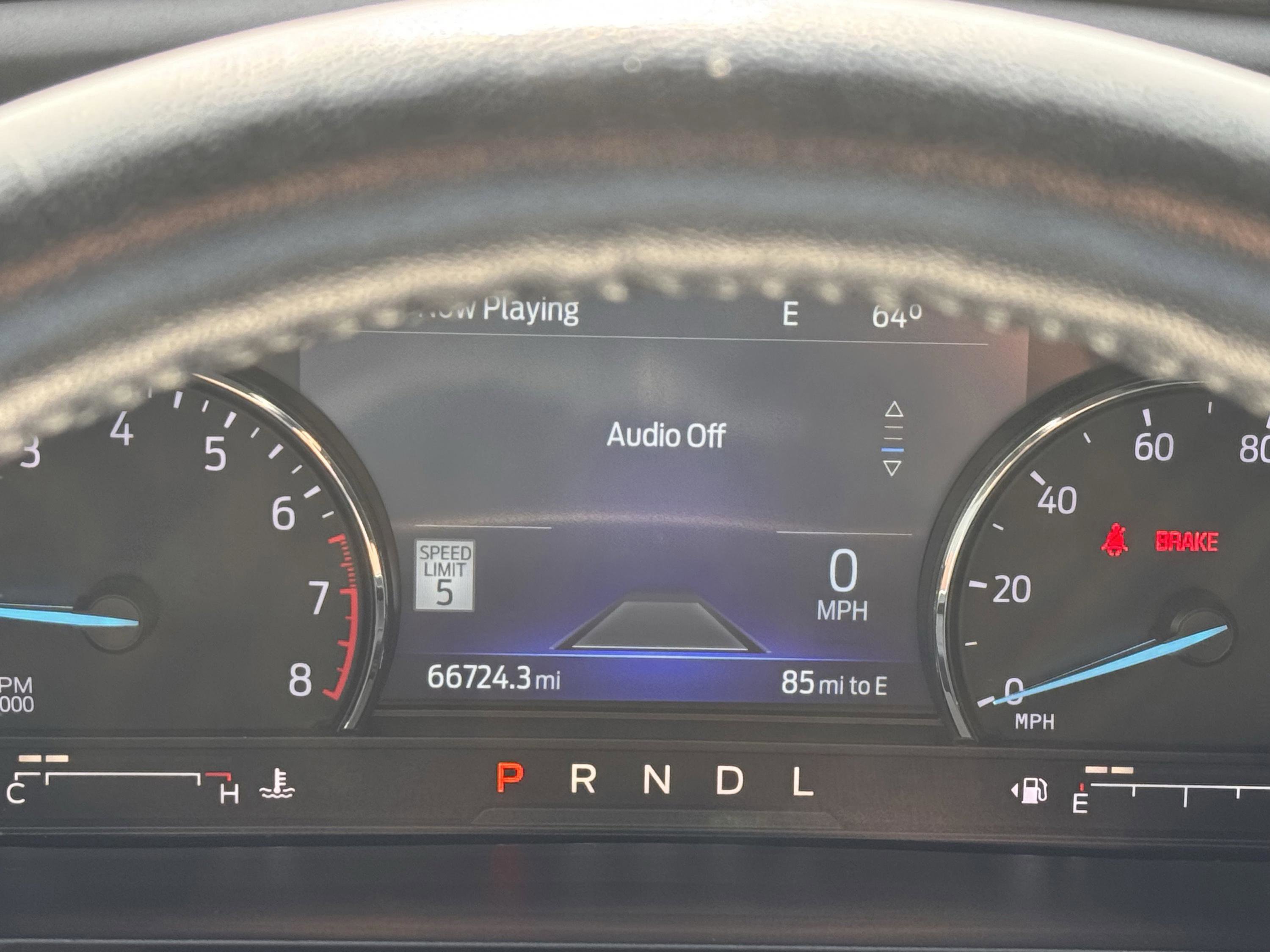 Used 2022 Ford Explorer XLT w/ Equipment Group 202A AWD/4WD image 14