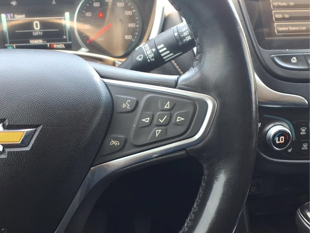 Used 2018 Chevrolet Equinox Premier FWD image 21