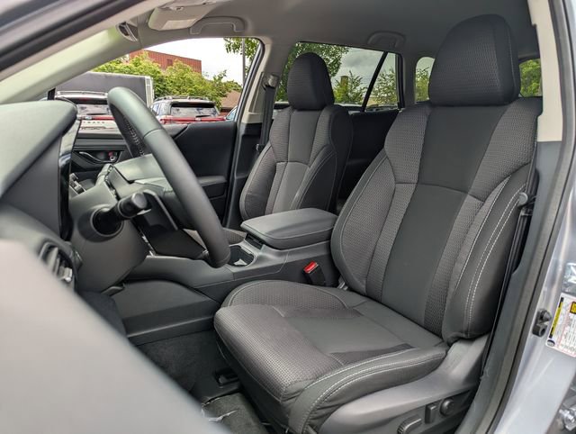 Certified 2025 Subaru Outback Premium w/ Popular Package #1A AWD/4WD image 24