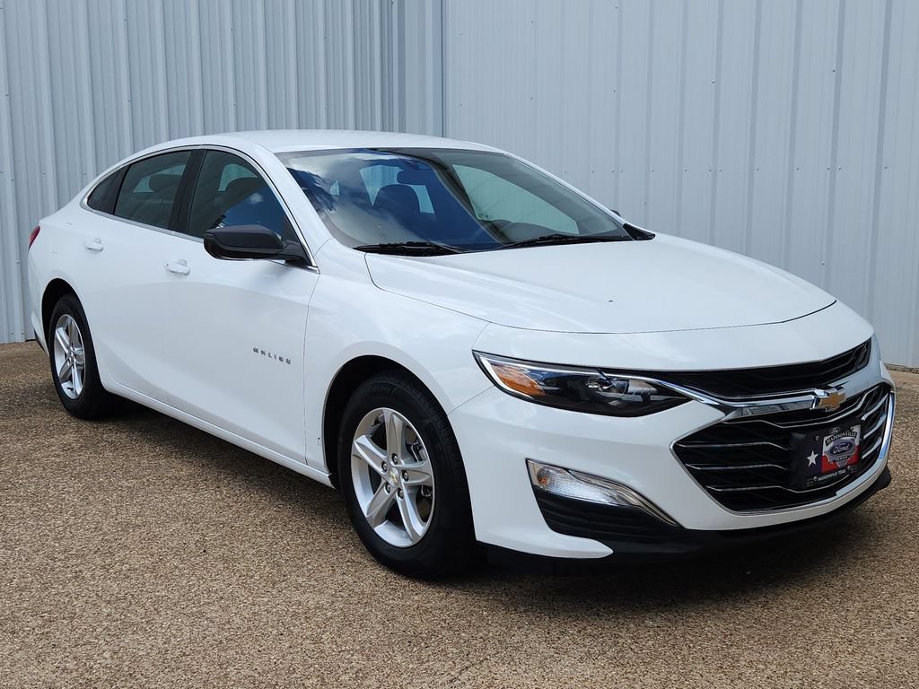 Used 2024 Chevrolet Malibu LS FWD video 1
