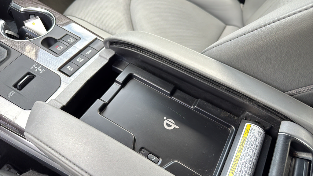 Used 2021 Toyota Highlander Limited AWD/4WD image 38