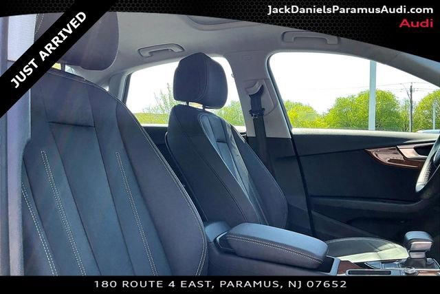 Used 2023 Audi A4 2.0T Premium w/ Convenience Package AWD/4WD image 7
