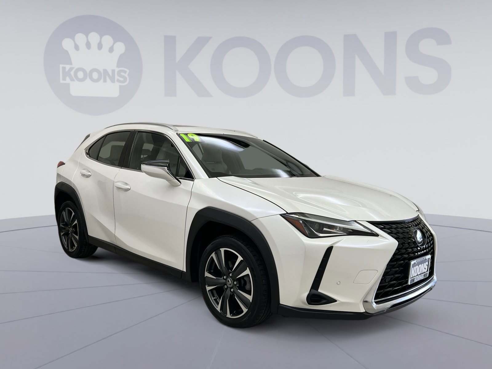 Used 2019 Lexus UX 200 image 8
