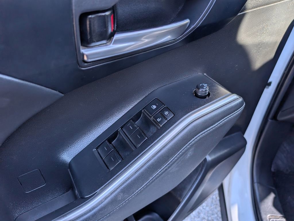 Used 2022 Toyota Highlander XSE image 9