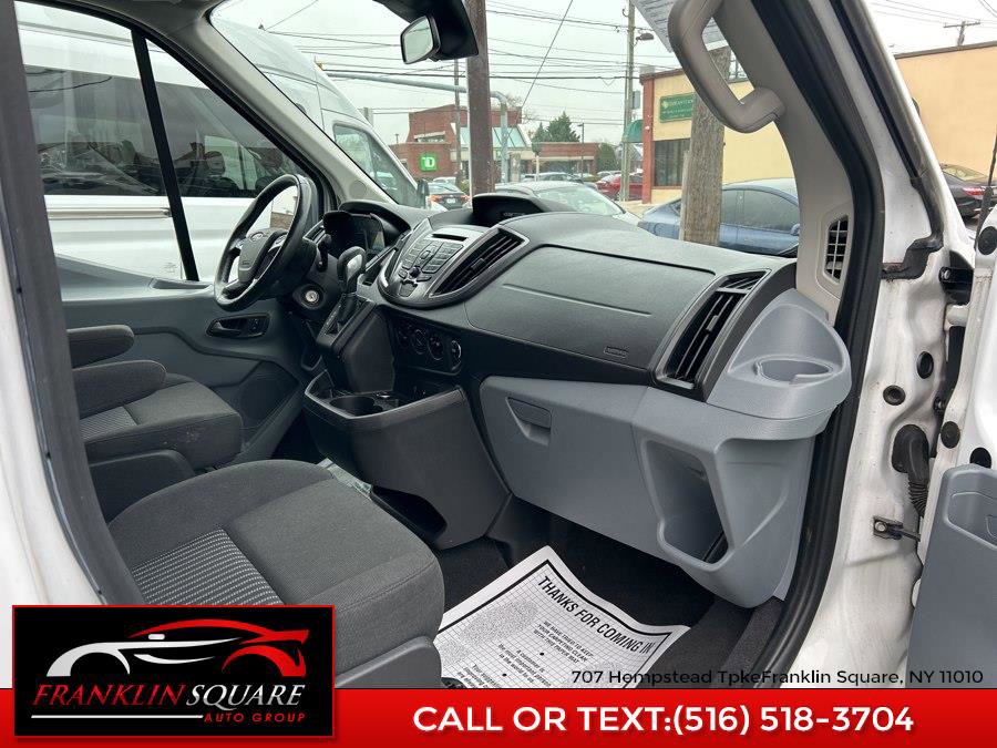 Used 2016 Ford Transit 150 XLT image 23