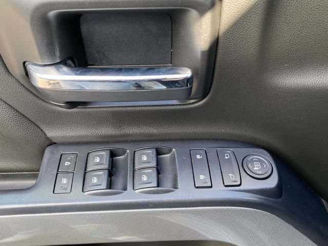 Used 2018 Chevrolet Silverado 1500 LT w/ All Star Edition AWD/4WD image 15