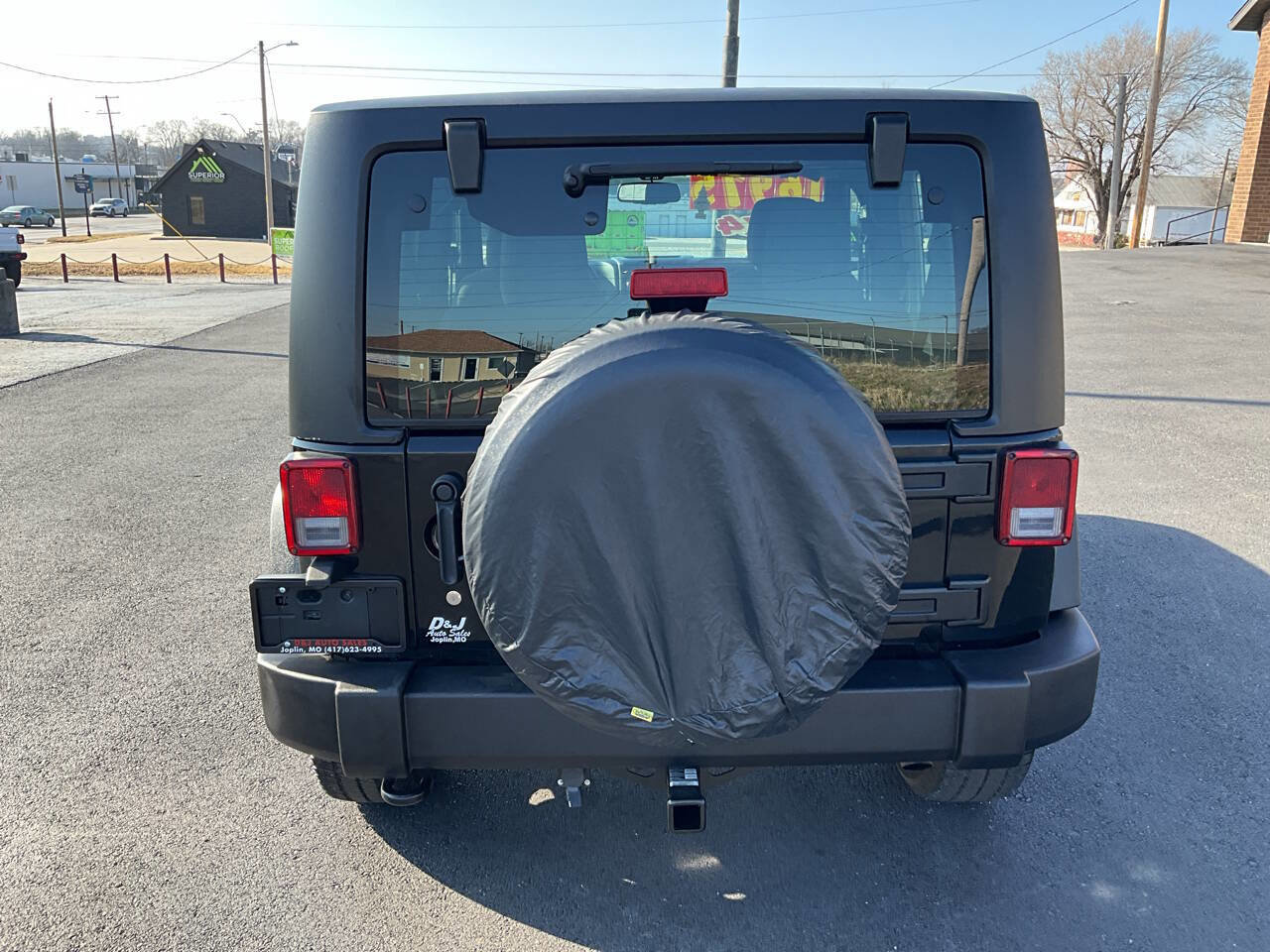 Used 2018 Jeep Wrangler Sport image 4