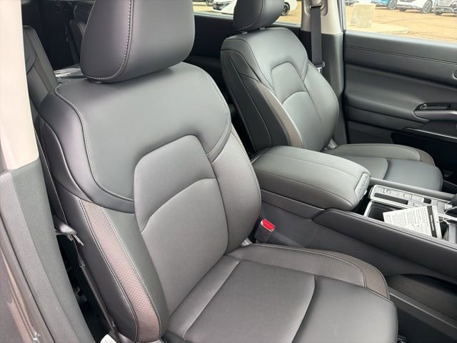 New 2026 Nissan Pathfinder SL image 22