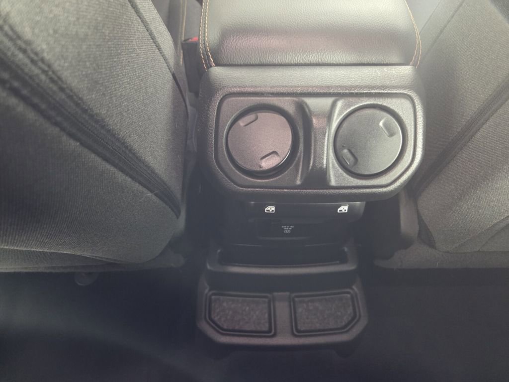 Certified 2025 Jeep Wrangler Sahara w/ Safety Group image 25