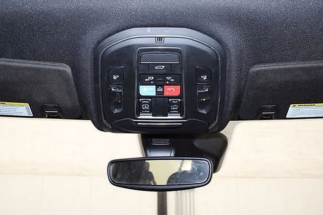 Used 2023 Jeep Grand Cherokee Altitude image 23