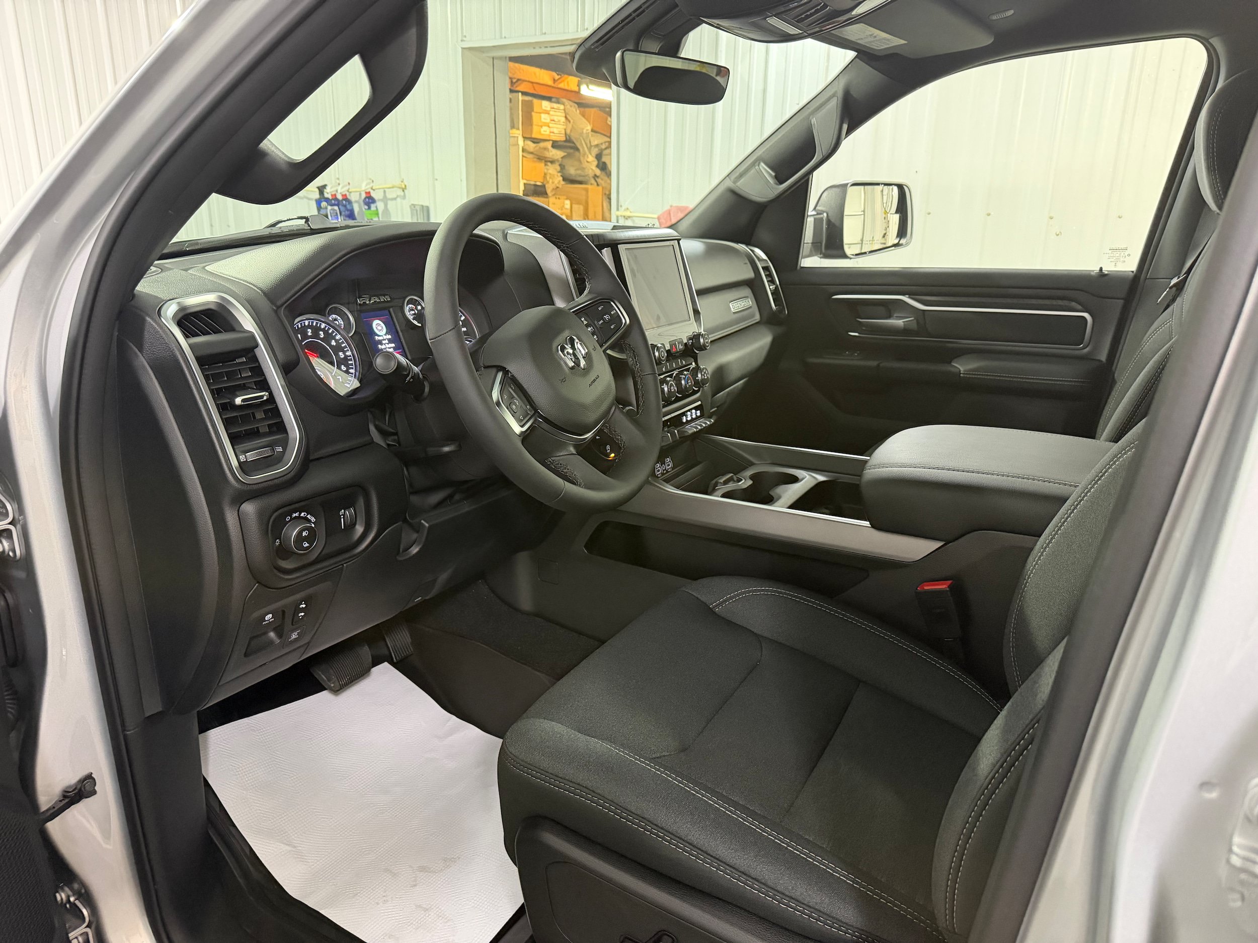 New 2026 RAM 1500 Big Horn w/ Night Edition AWD/4WD image 7
