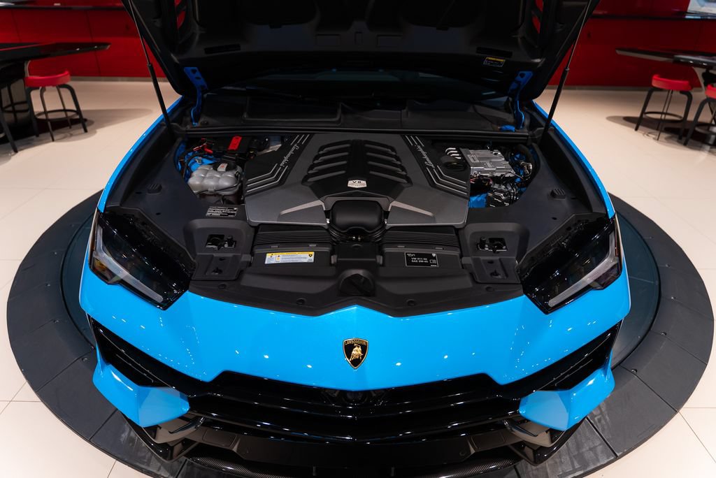 Used 2024 Lamborghini Urus Performante AWD/4WD image 52
