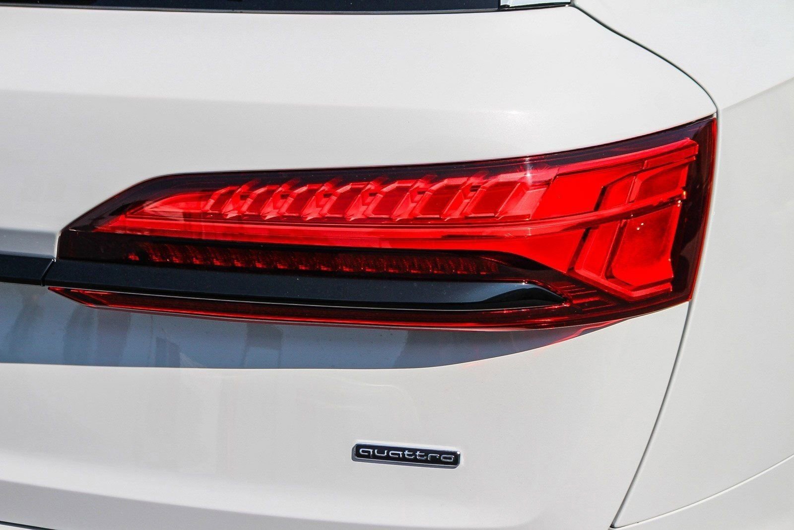 New 2026 Audi Q7 2.0T Premium image 9