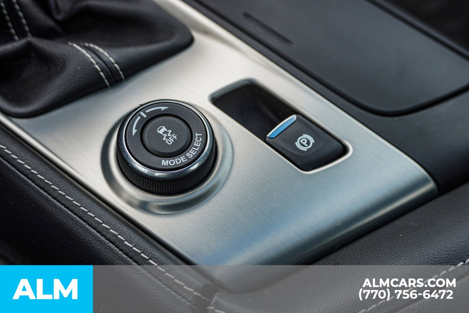 Used 2014 Chevrolet Corvette Stingray Coupe w/ 2LT Preferred Equipment Group image 38