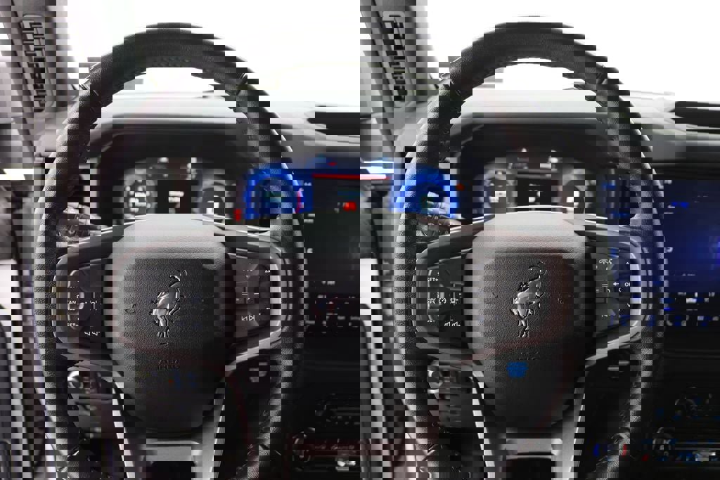 Used 2025 Ford Bronco Big Bend image 16