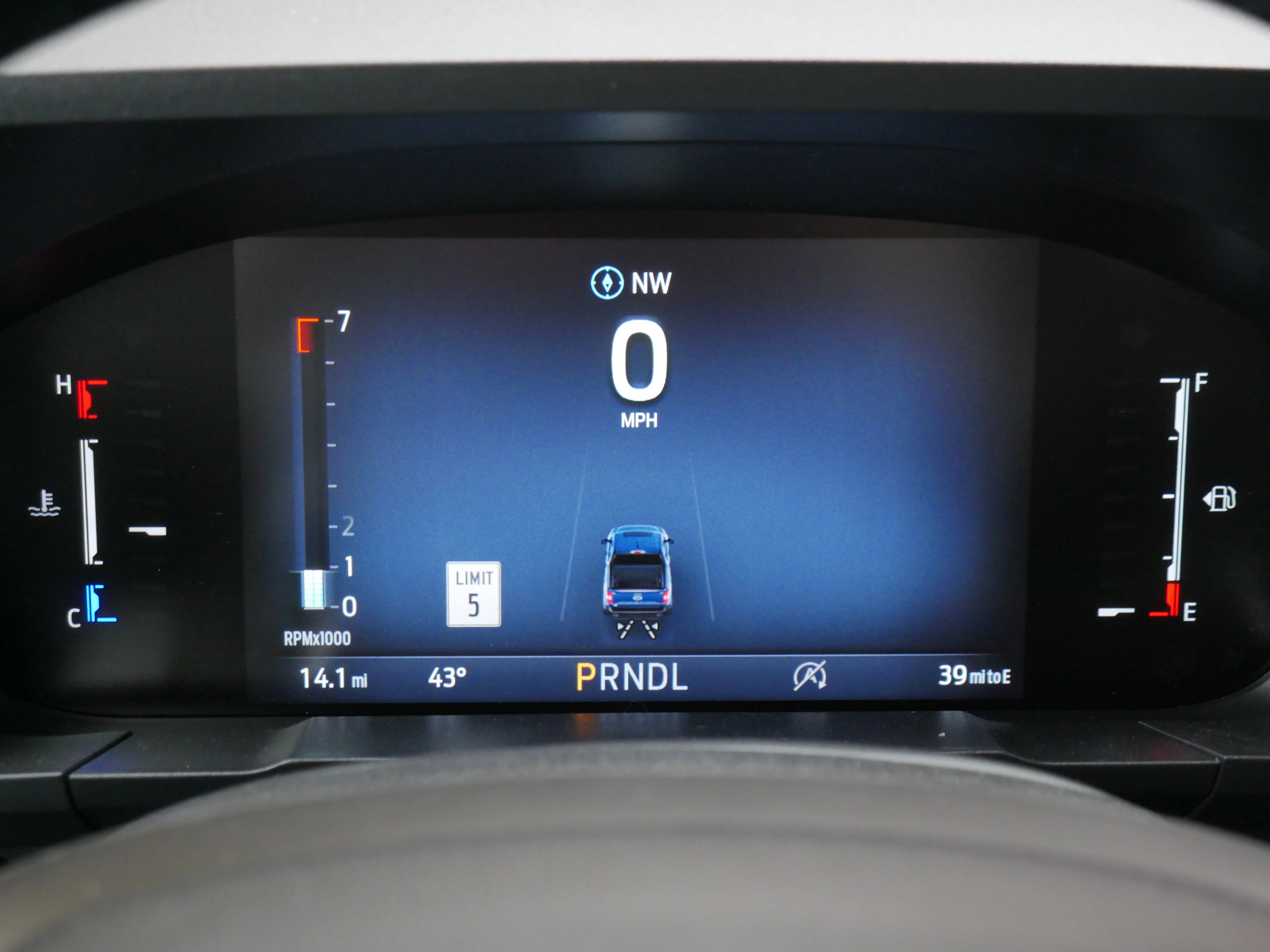 New 2025 Ford Maverick Lariat w/ Black Appearance Package image 8