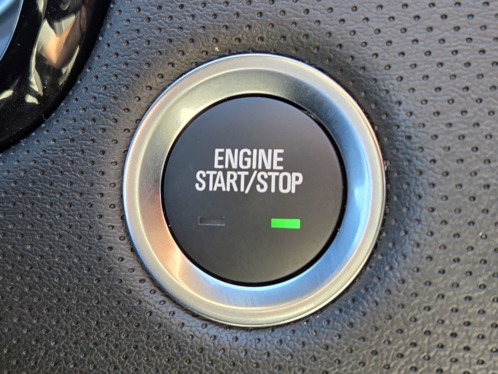 Used 2025 Cadillac XT6 Luxury image 20