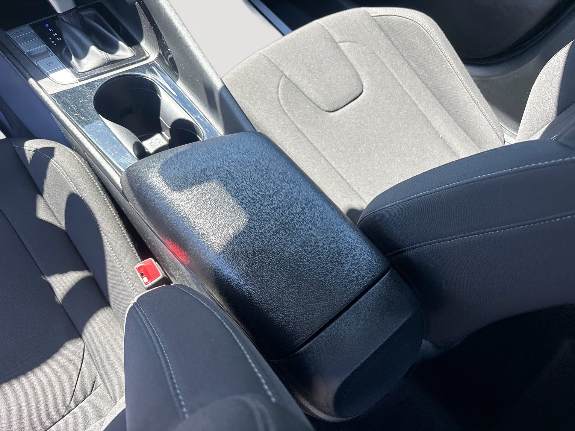 Used 2023 Hyundai Elantra Blue FWD image 23