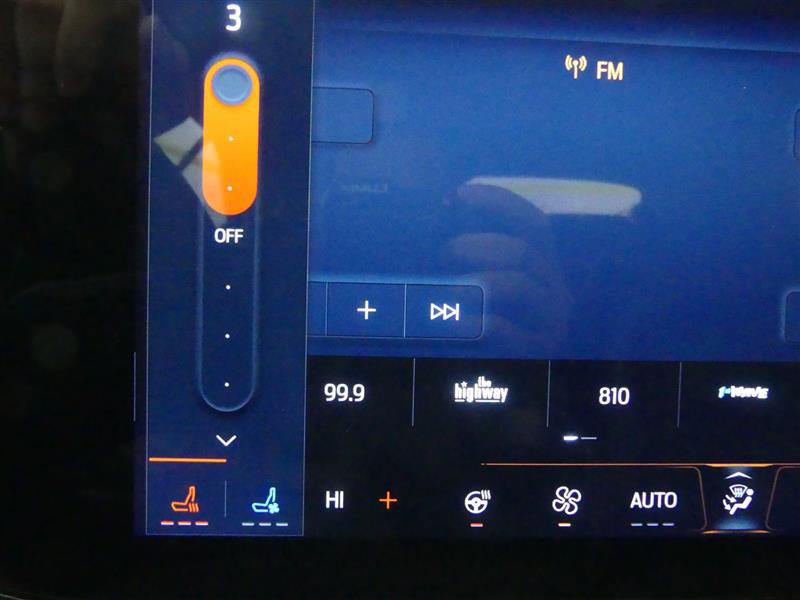 Used 2025 Ford Mustang Premium image 14