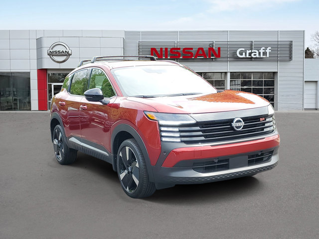 Certified 2026 Nissan Kicks SR FWD image 2