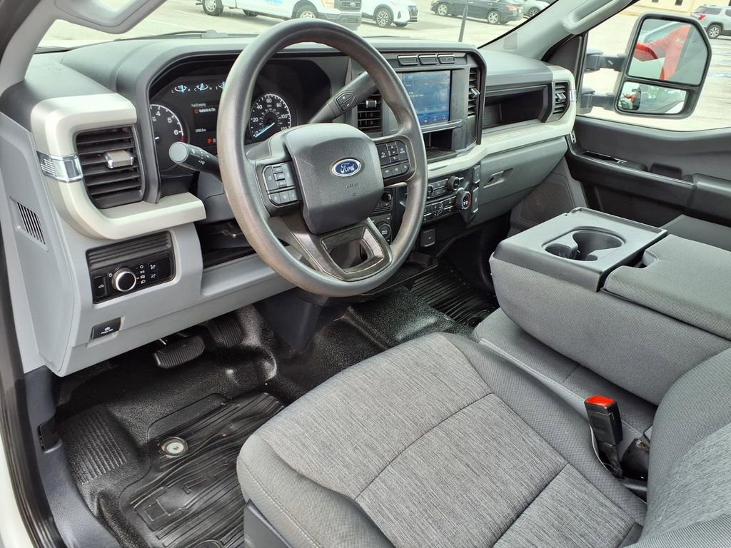 Used 2023 Ford F250 XL w/ Camper Package image 22