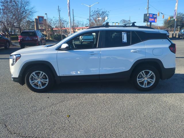 Used 2022 GMC Terrain SLE w/ Driver Convenience Package image 6