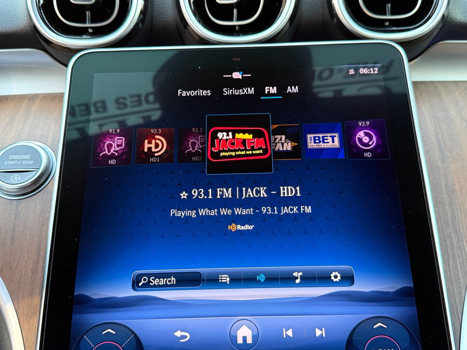 Used 2024 Mercedes-Benz C 300 Sedan image 36
