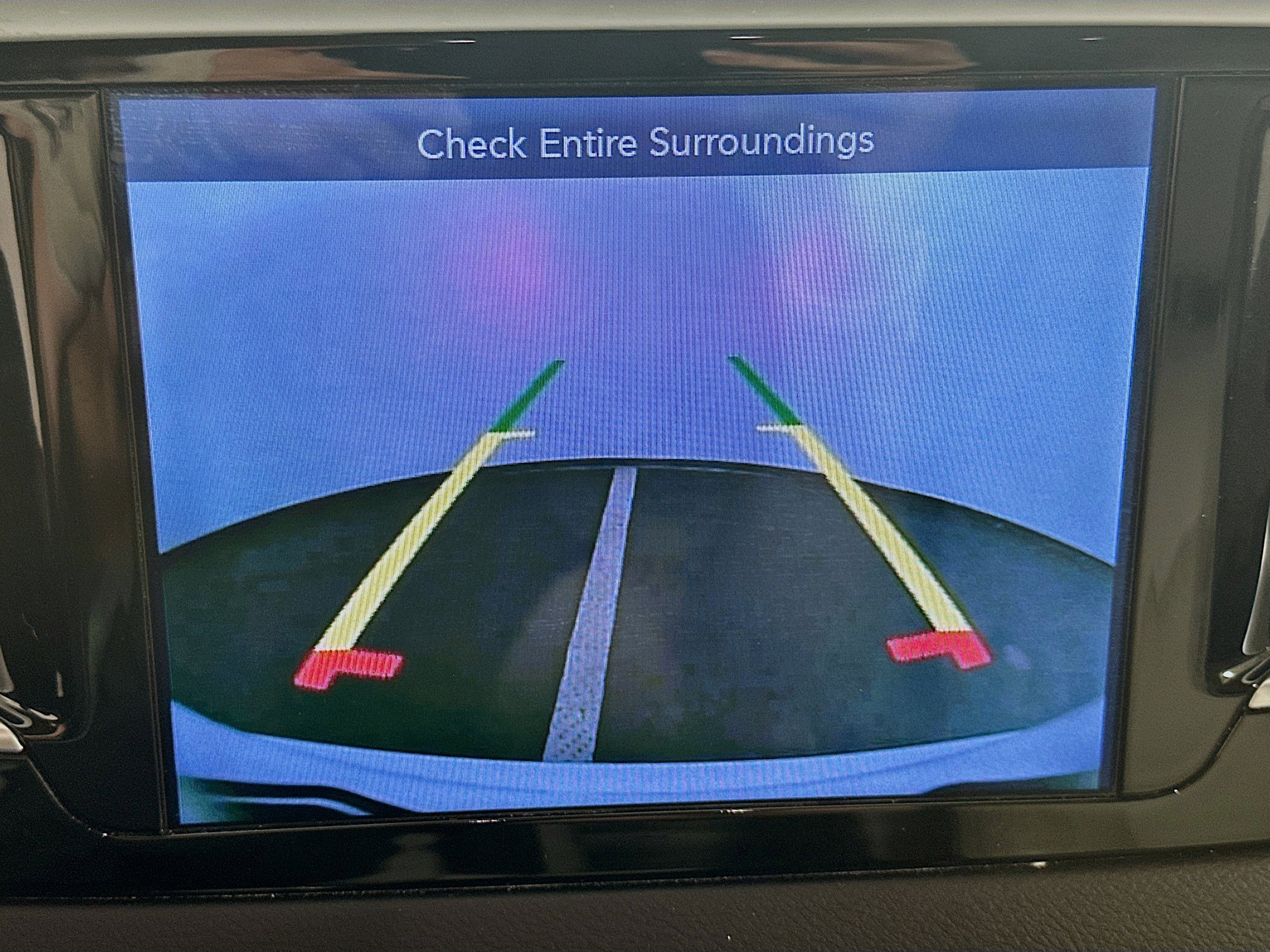 Used 2017 Chrysler Pacifica Touring-L image 23