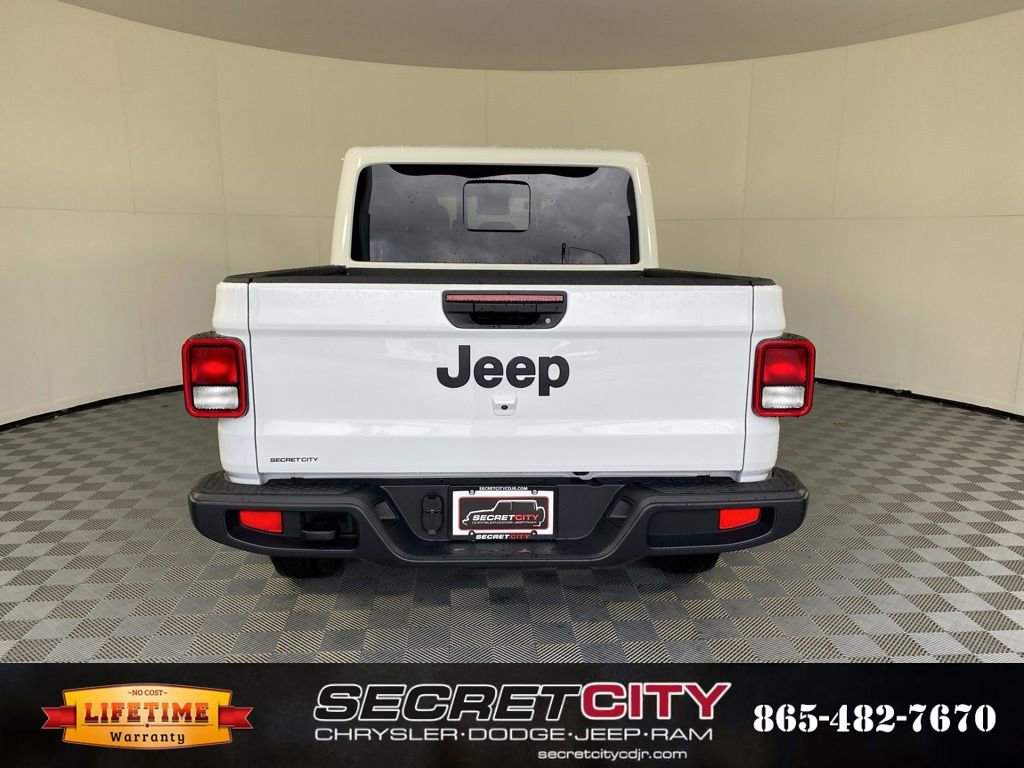 New 2025 Jeep Gladiator Sport image 6