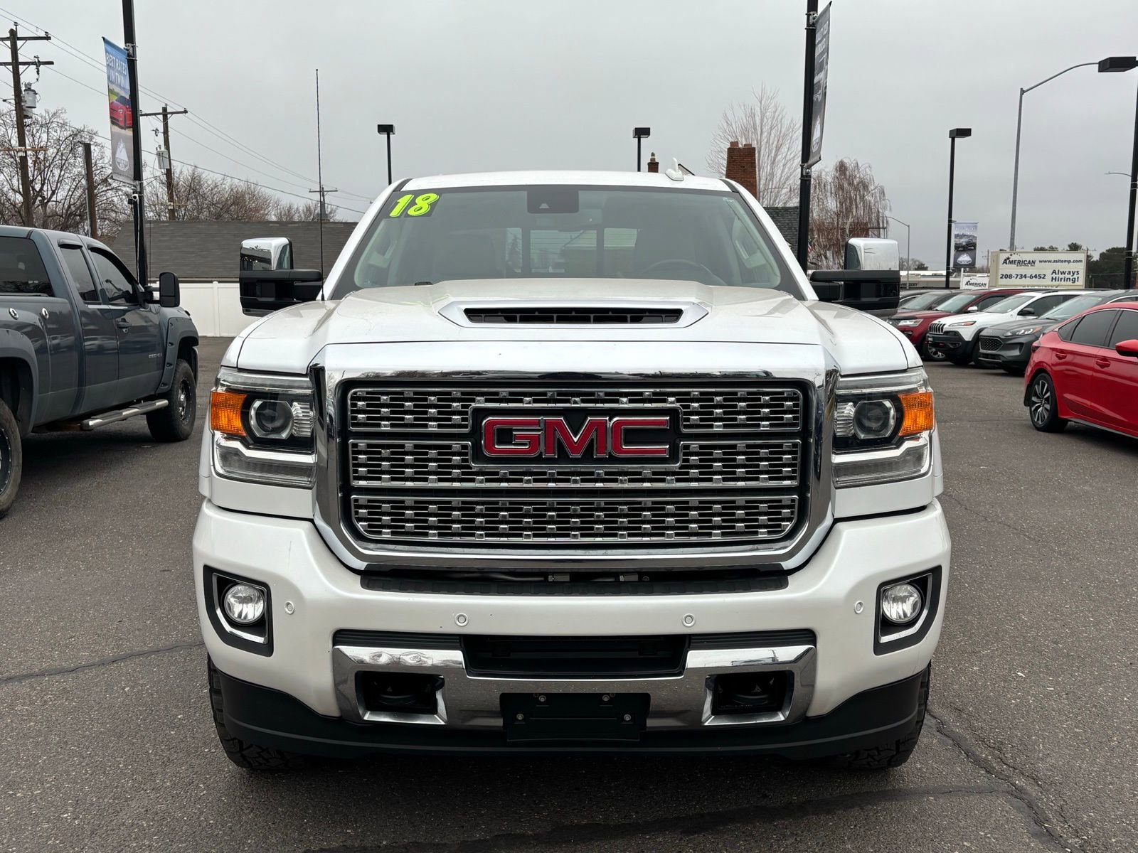 Used 2018 GMC Sierra 3500 Denali w/ Suspension Package, Off-Road AWD/4WD image 2