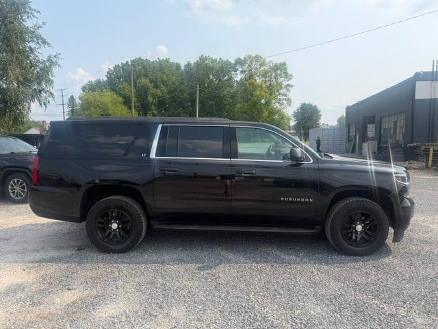 Used 2018 Chevrolet Suburban LT AWD/4WD image 6