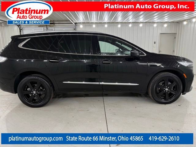 Used 2023 Buick Enclave Essence w/ Sport Touring Edition FWD image 6