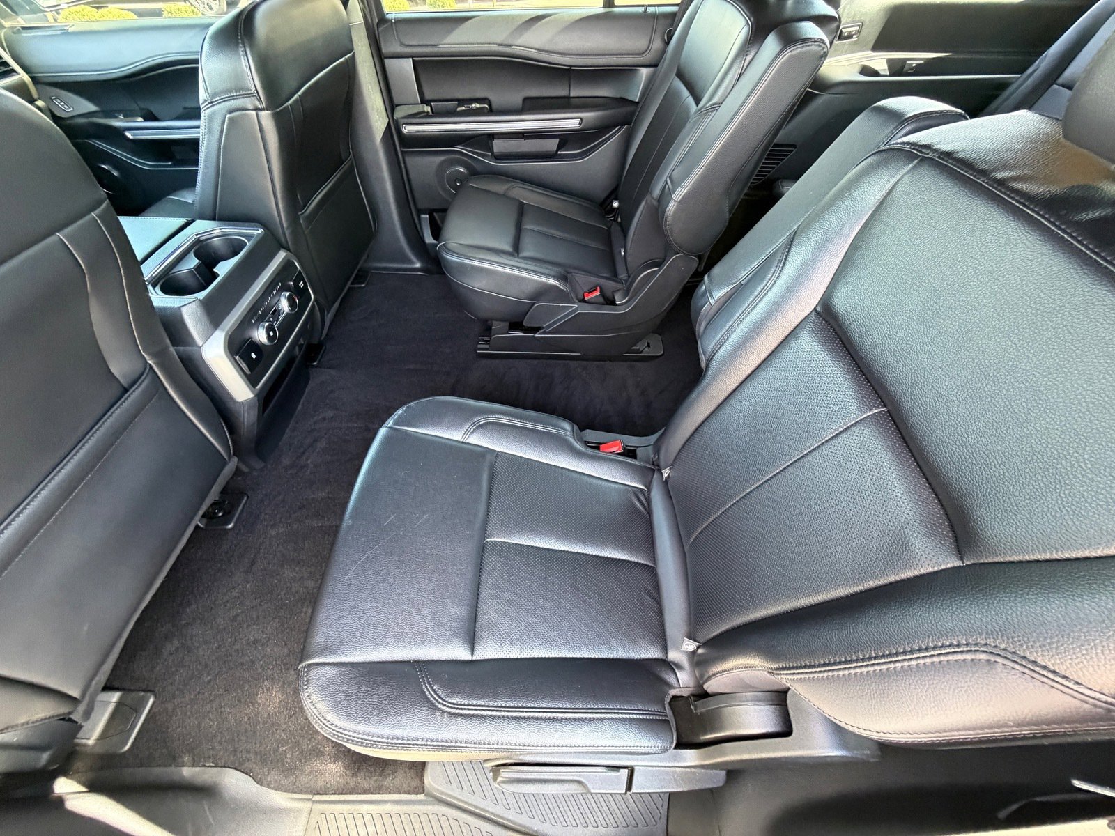 Used 2021 Ford Expedition XLT RWD image 13