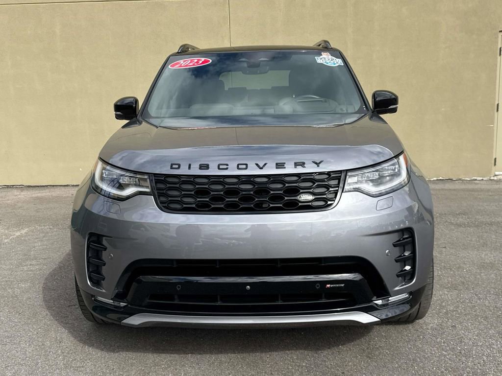 Used 2023 Land Rover Discovery S R-Dynamic image 9